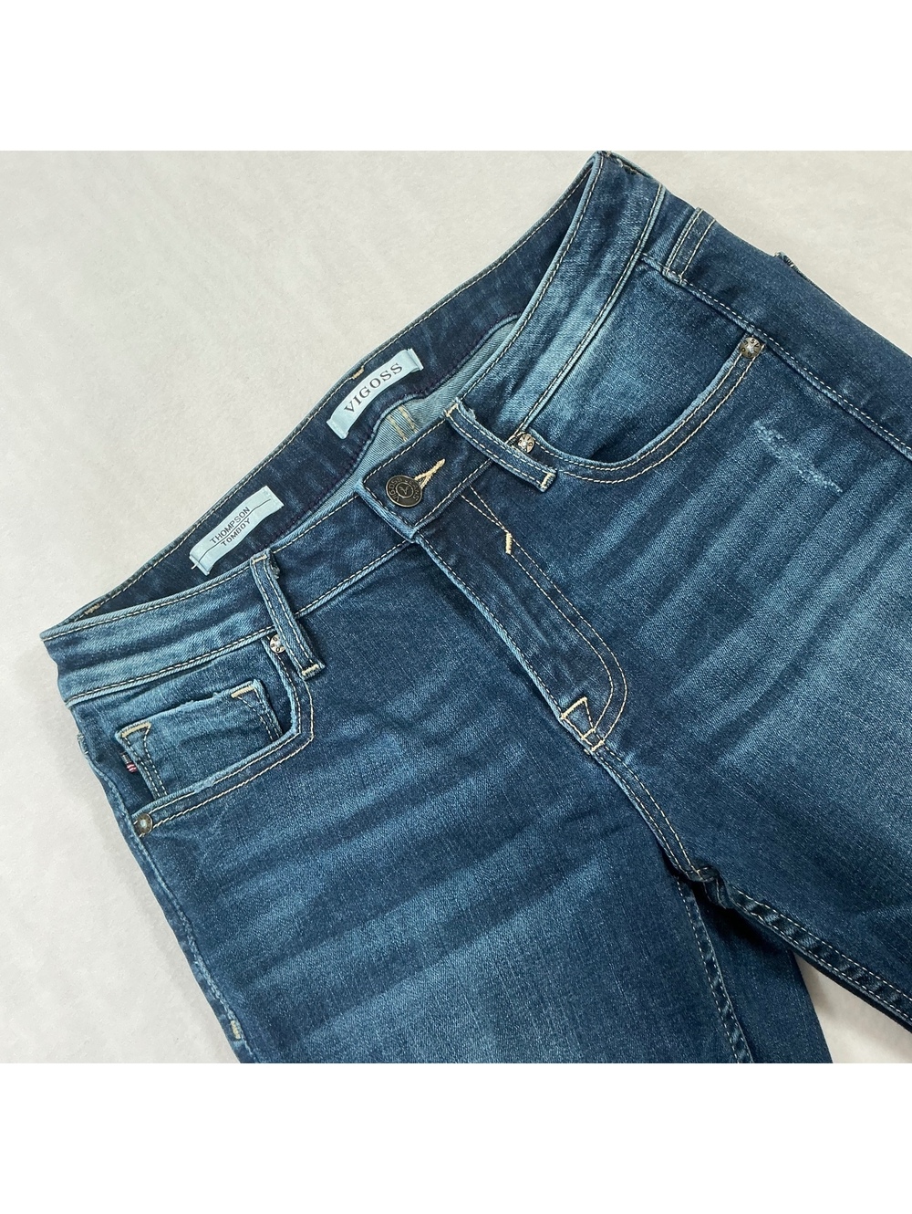 Vigoss Thompson Tomboy Distressed Straight Jeans Women’s 27 Medium Wash